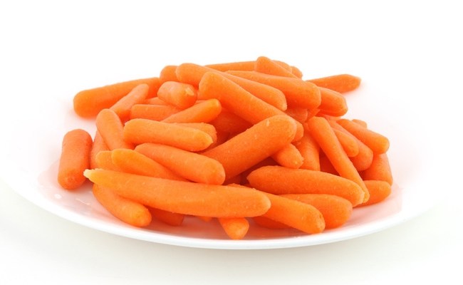 plato con zanahorias