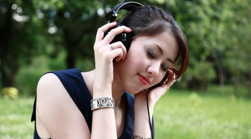 Beneficios de escuchar musica relajante
