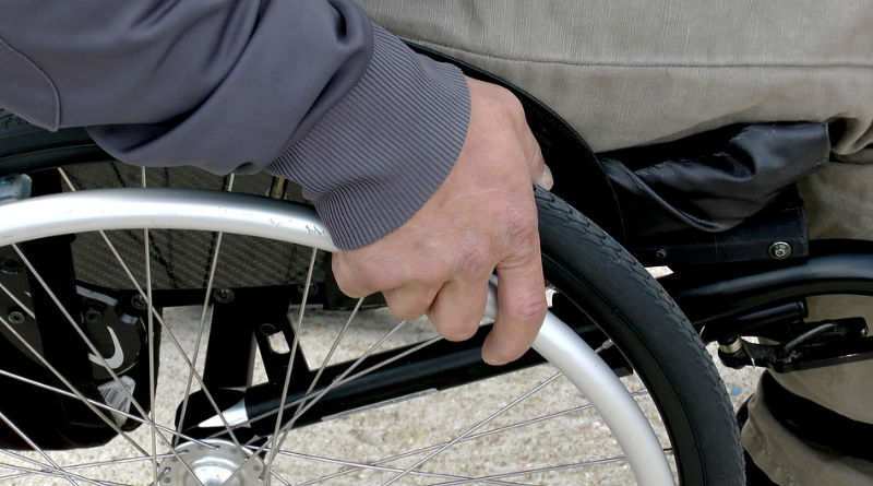 Como diferenciar y elegir una silla de ruedas
