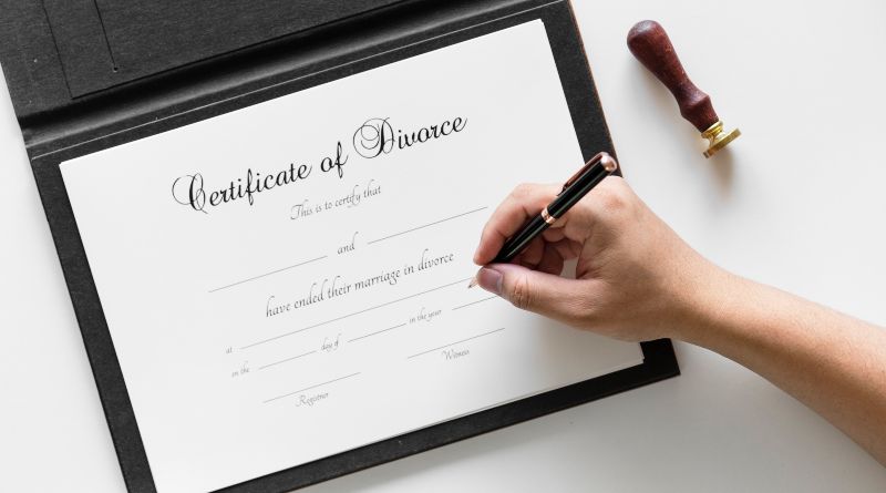 Certificado de divorcio